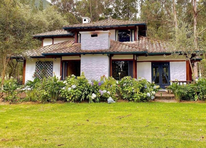Hacienda San Juan De La Vega Otavalo Exterior foto
